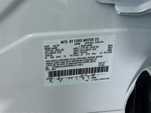 Used 2024 Ford Edge SEL image 33