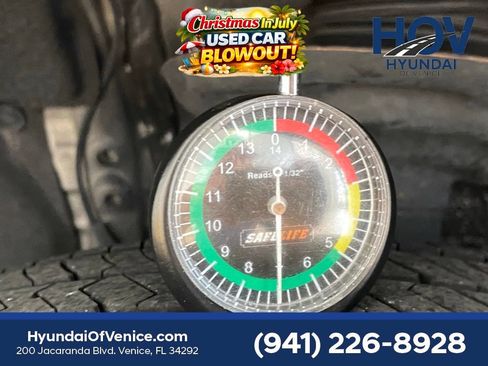 Used 2021 Toyota RAV4 XLE Premium FWD image 56