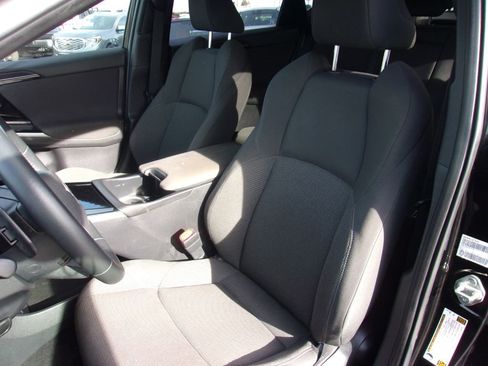 Used 2023 Subaru Solterra AWD image 9