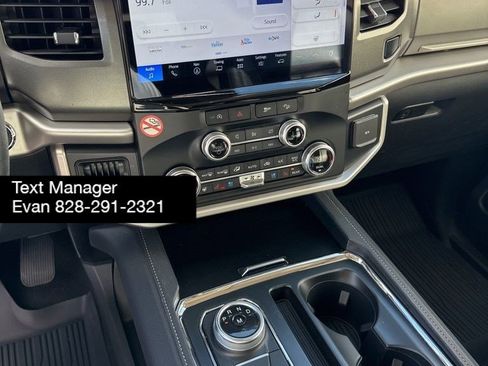 Used 2024 Ford Expedition Max XLT image 26