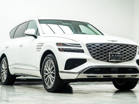 Used 2025 Genesis GV80 2.5T Standard AWD/4WD image 4