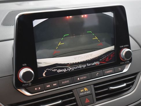 New 2025 Nissan Altima 2.5 SR image 31