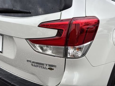 Used 2019 Subaru Forester Premium image 37