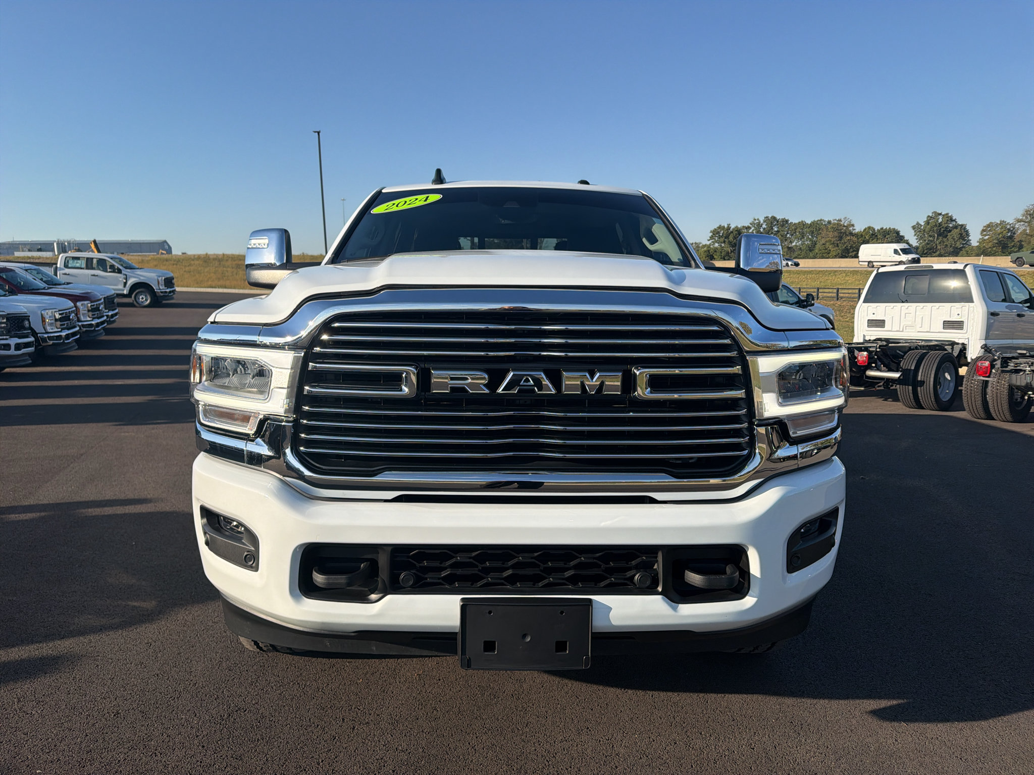 Used 2024 RAM 2500 Laramie w/ Safety Group AWD/4WD image 2