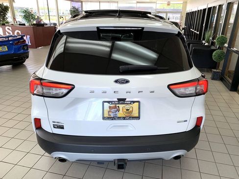Used 2020 Ford Escape SEL AWD/4WD image 6
