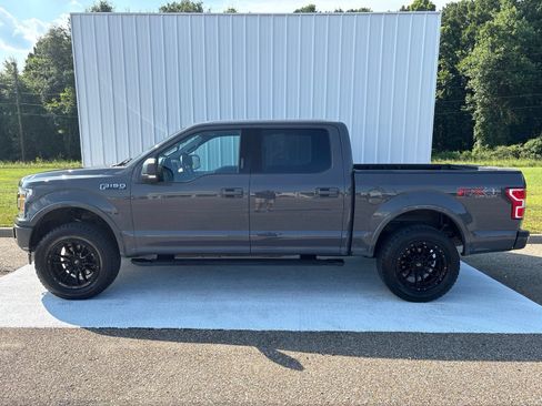 Used 2020 Ford F150 XLT w/ Equipment Group 302A Luxury AWD/4WD image 2