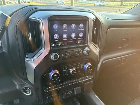 Used 2020 GMC Sierra 1500 SLT image 19