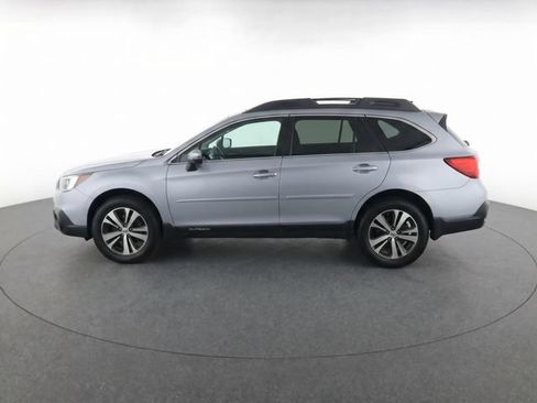 Used 2019 Subaru Outback 2.5i Limited AWD/4WD image 8