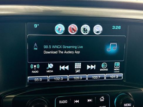 Used 2018 Chevrolet Silverado 1500 LT w/ All Star Edition image 15