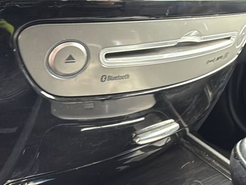 Used 2014 Hyundai Genesis 3.8 RWD image 23