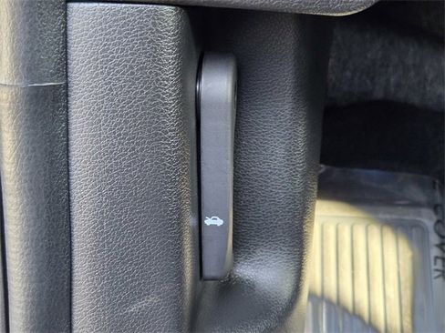 New 2025 Kia Telluride S image 15