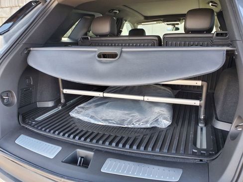 Certified 2024 Cadillac XT5 Premium Luxury w/ LPO, Floor Liner Package image 47