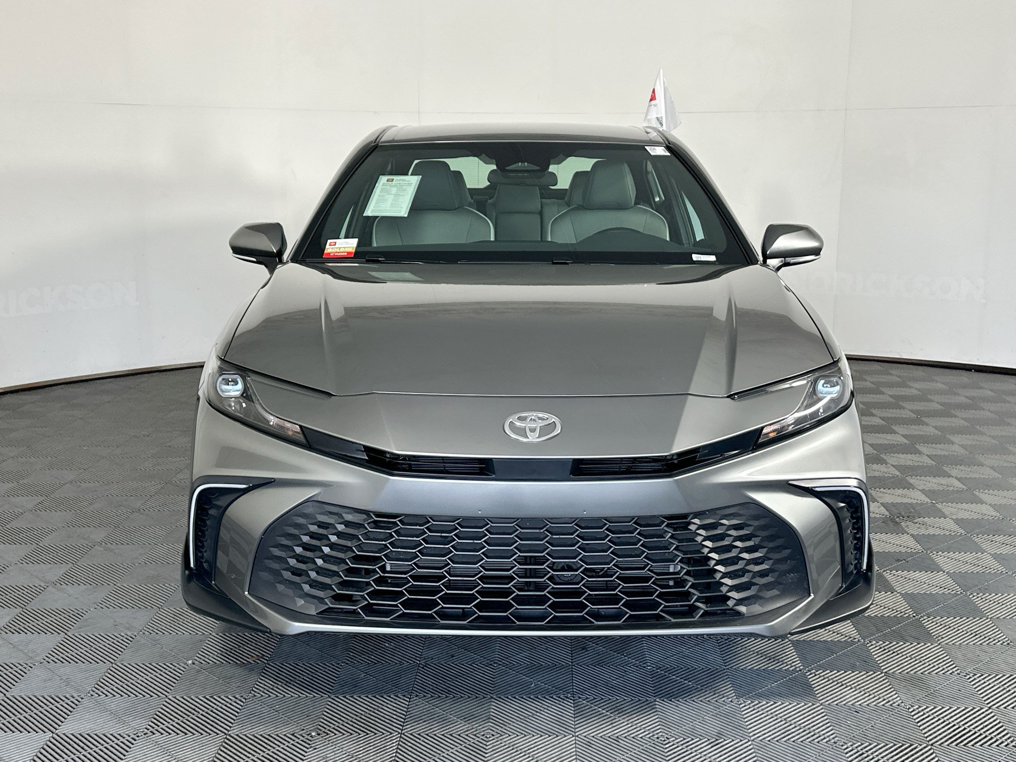 Used 2026 Toyota Camry SE FWD image 8