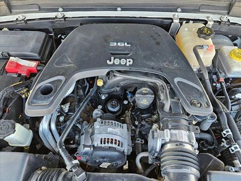 Used 2020 Jeep Wrangler Unlimited Sport image 20