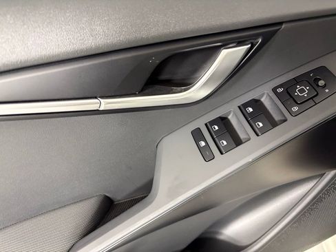 New 2026 Kia Niro LX FWD image 20