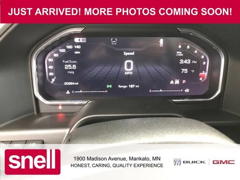 Used 2026 GMC Sierra 1500 Denali w/ Denali Reserve Package AWD/4WD image 16