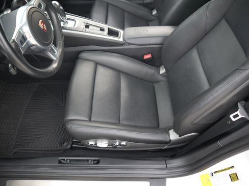 Used 2015 Porsche 911 Carrera S image 37