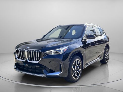 Used 2026 BMW X1 xDrive28i w/ Convenience Package image 2