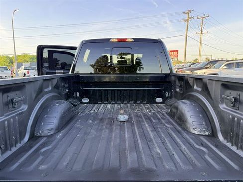 Used 2017 Ford F250 Lariat w/ Chrome Package AWD/4WD image 19