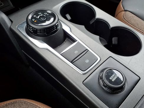 Used 2025 Ford Bronco Sport Outer Banks w/ Outer Banks Tech Package+ AWD/4WD image 13
