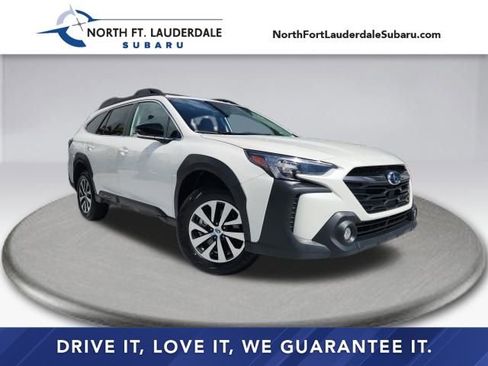 Used 2024 Subaru Outback Premium image 1