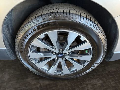 Used 2015 Subaru Outback 2.5i Limited AWD/4WD image 42