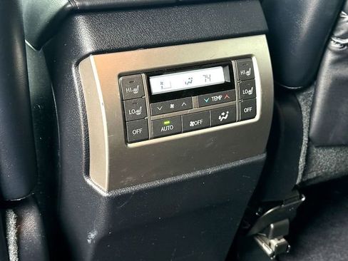 Used 2017 Lexus GX 460 Premium image 21