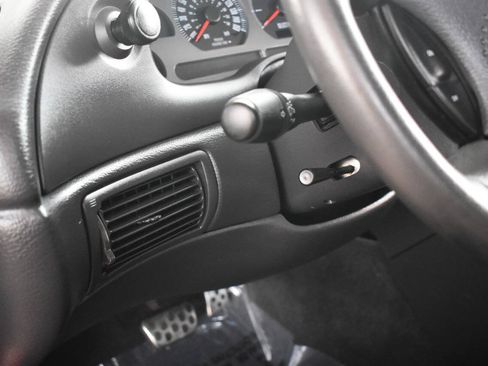Used 2003 Ford Mustang Mach 1 RWD image 48
