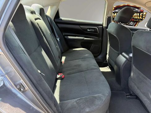 Used 2015 Nissan Altima 2.5 S w/ Special Edition Package FWD image 20