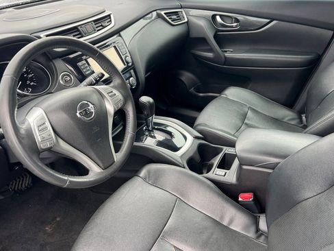 Used 2016 Nissan Rogue SL image 7