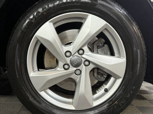 Used 2020 Audi Q3 2.0T Premium w/ Convenience Package image 23