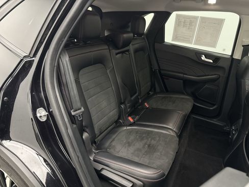 Used 2022 Ford Escape SEL w/ SEL Stealth AWD Package image 19