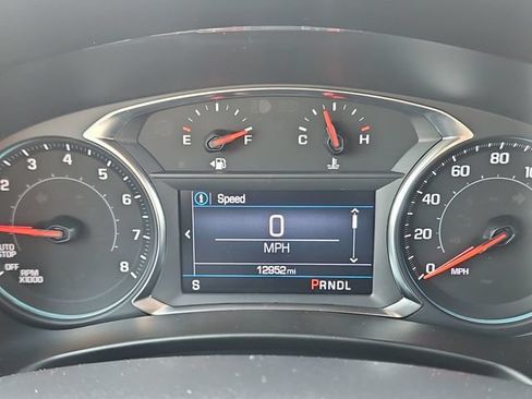 Used 2023 Chevrolet Equinox RS FWD image 15