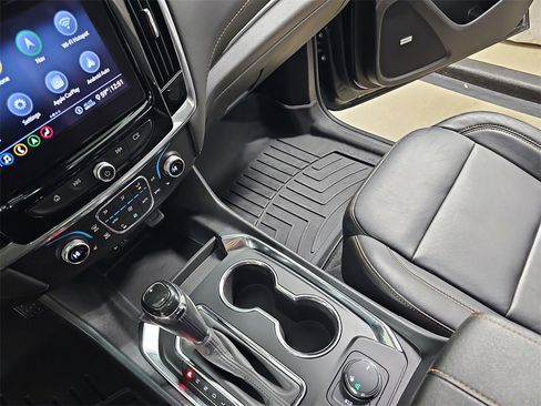 Certified 2020 Chevrolet Traverse LT w/ LT Premium Package image 33