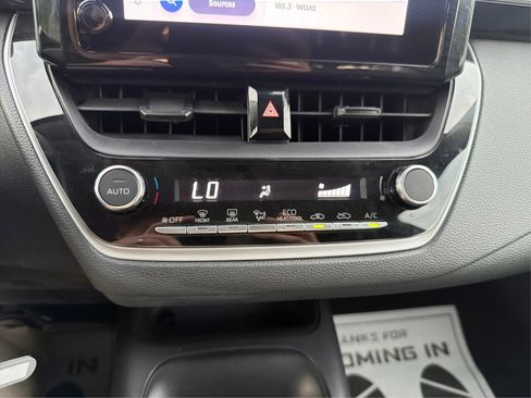 Used 2023 Toyota Corolla LE FWD image 27