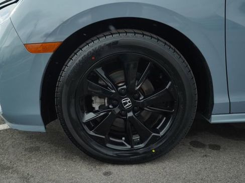 Used 2023 Honda Odyssey Sport image 10