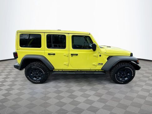 Used 2023 Jeep Wrangler Unlimited w/ Sun & Screen Package AWD/4WD image 5