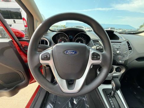 Used 2019 Ford Fiesta SE w/ Cold Weather Package FWD image 19