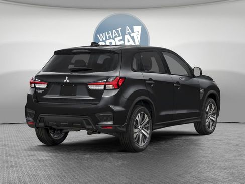 New 2026 Mitsubishi Outlander Sport LE AWD/4WD image 2