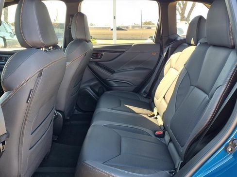 Certified 2025 Subaru Forester Wilderness w/ Wilderness Package image 5