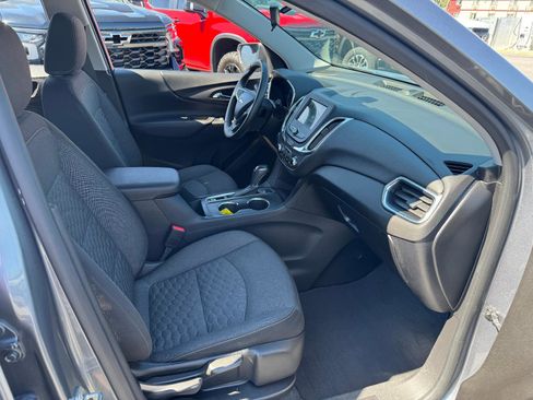 Used 2019 Chevrolet Equinox LT image 17