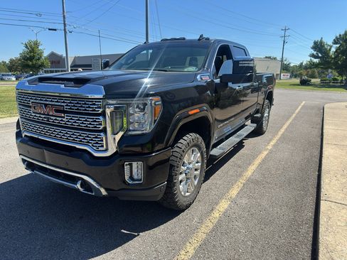 Used 2020 GMC Sierra 2500 Denali w/ Denali Ultimate Package AWD/4WD image 8