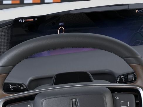 New 2026 Lincoln Navigator Reserve AWD/4WD image 13