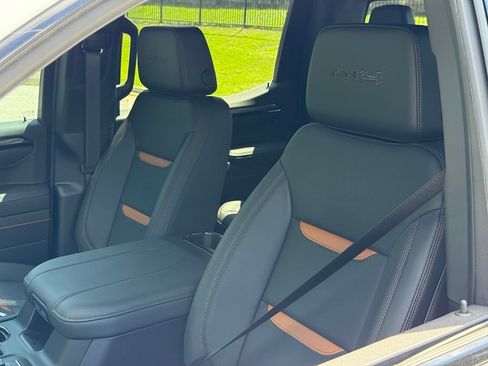 New 2026 GMC Sierra 1500 AT4 w/ AT4 Premium Package AWD/4WD image 16