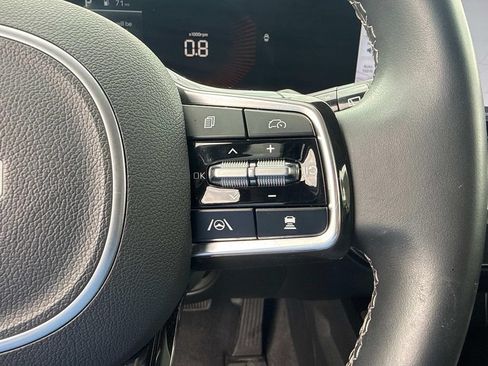Used 2025 Kia Sorento EX FWD image 29