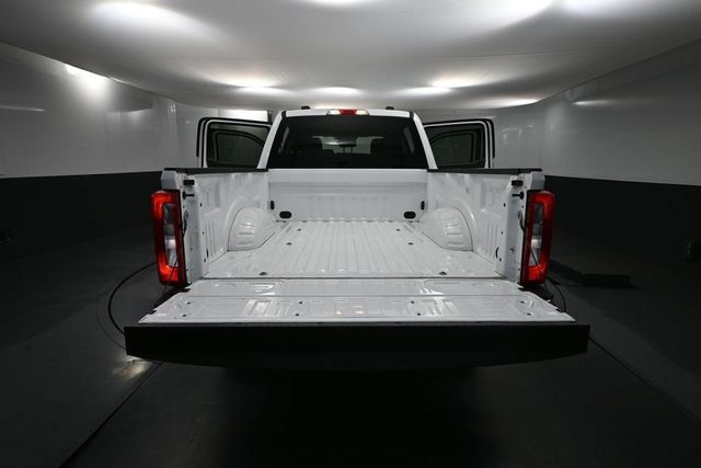 Used 2025 Ford F250 XLT w/ FX4 Off-Road Package AWD/4WD image 31