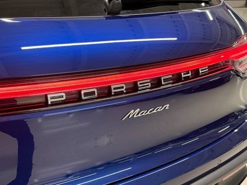 Certified 2026 Porsche Macan image 12