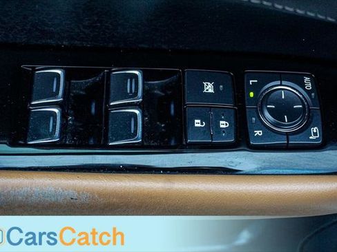 Used 2016 Lexus GS 200t w/ Preferred Accessory Package image 42