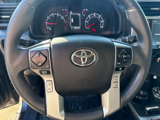 Used 2021 Toyota 4Runner SR5 Premium w/ Moonroof Package AWD/4WD image 15