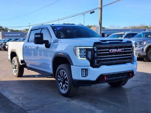 Used 2021 GMC Sierra 2500 AT4 w/ AT4 Premium Plus Package AWD/4WD image 7